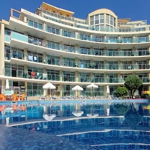 Apartmanhotel Julia Family, Napospart