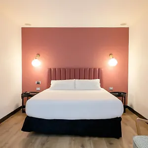 https://la-franca.topbarcelonahotels.com